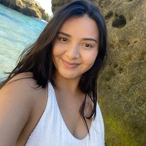 Meet your Posher, Viviana